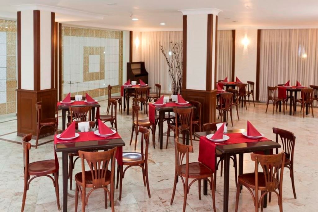 restaurants-main-restaurant