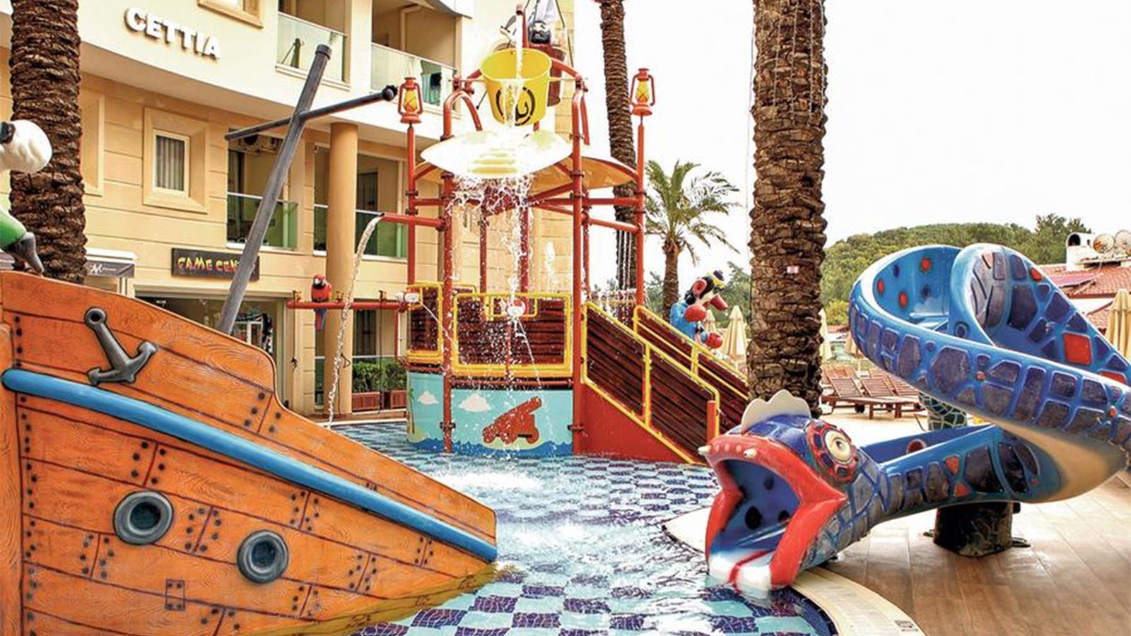 pools-outdoor-childrens-pool