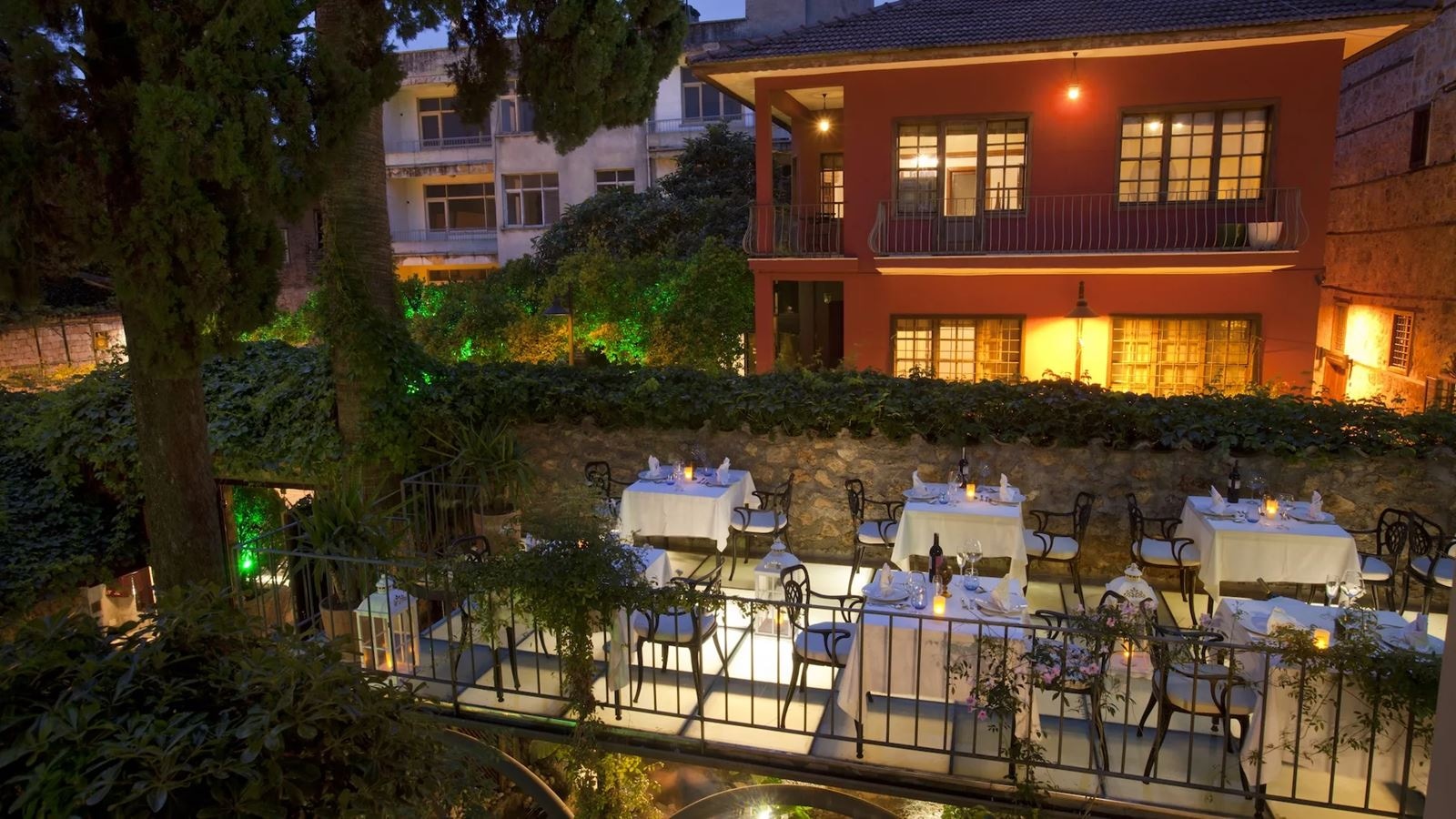 restaurants-main-restaurant