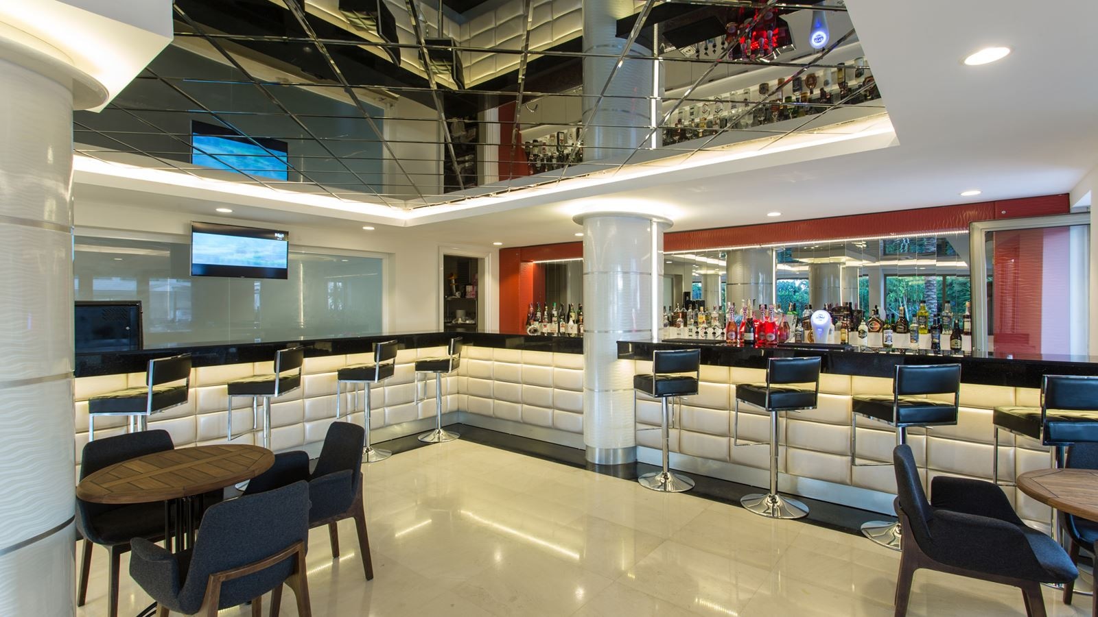 bars-lobby-bar