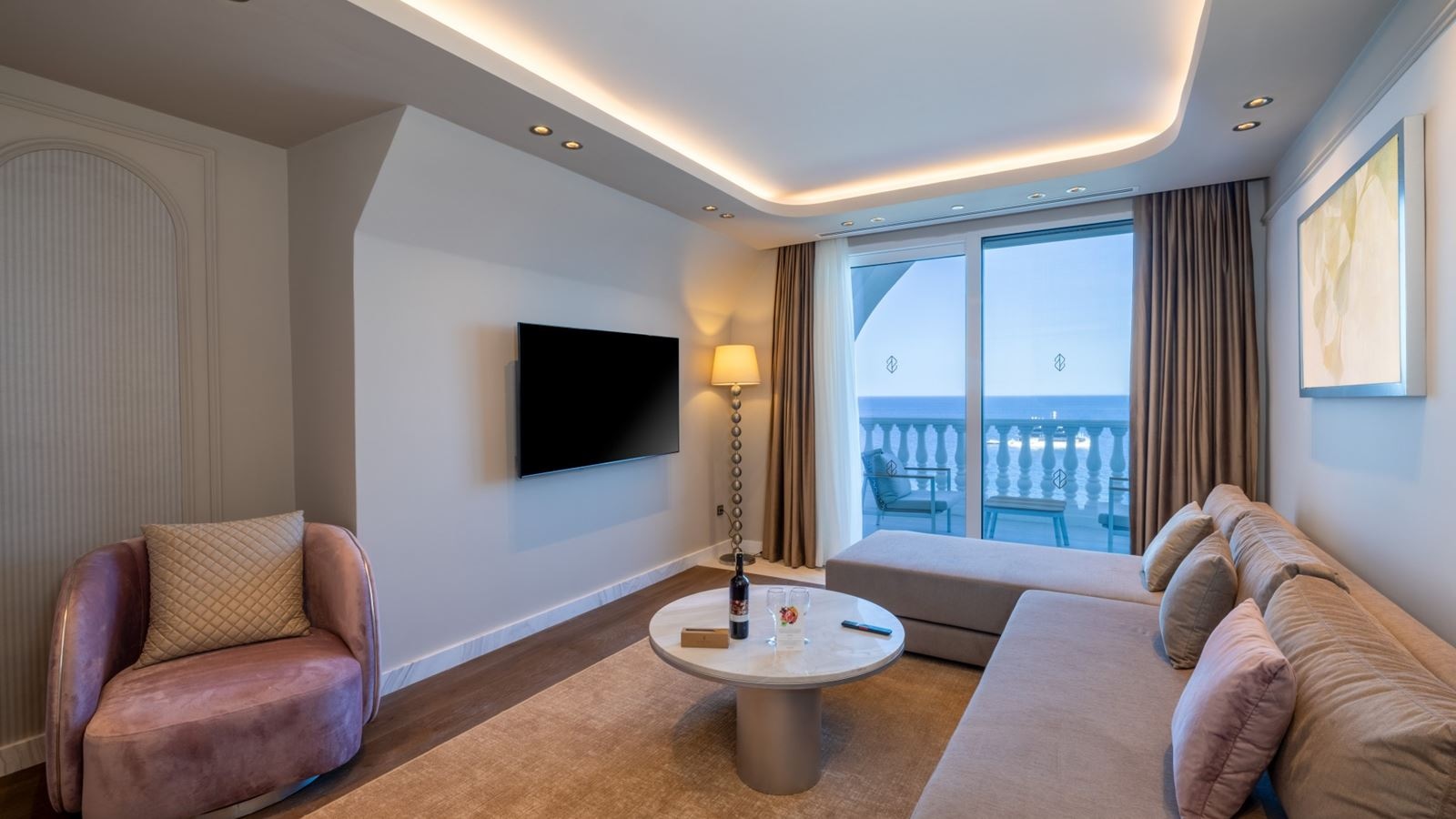 rooms-nido-family-suite-sea-view-venezia-building-6th-floor