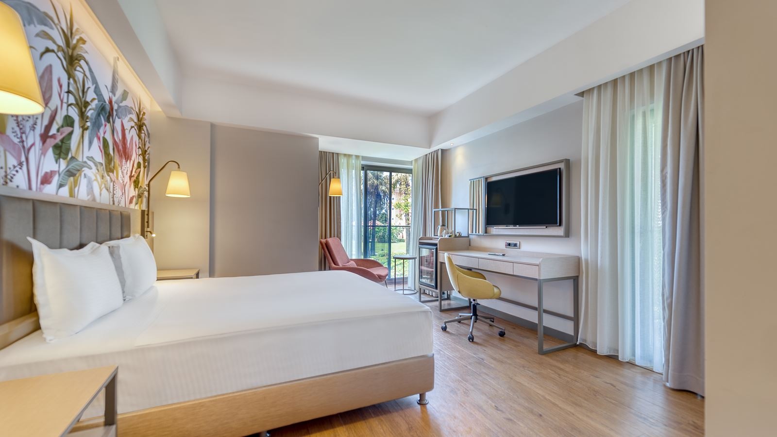 rooms-club-room