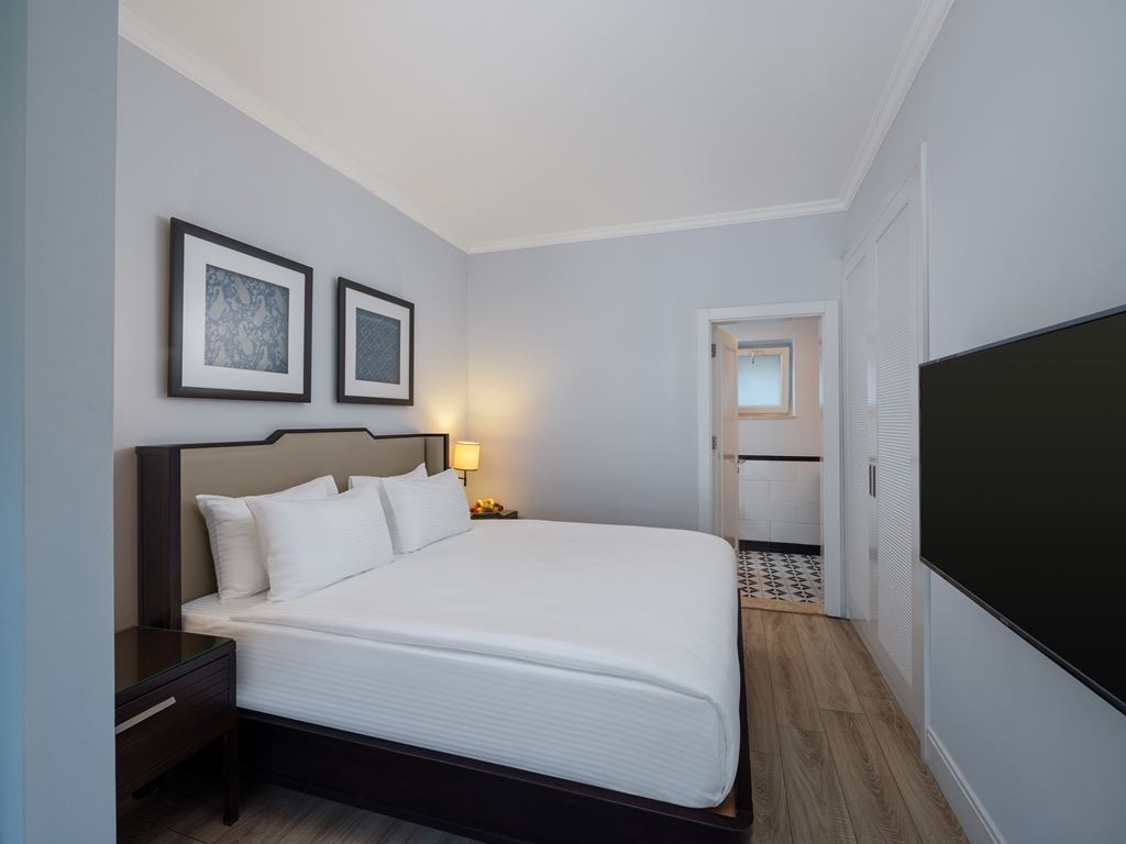 rooms-star-swim-up