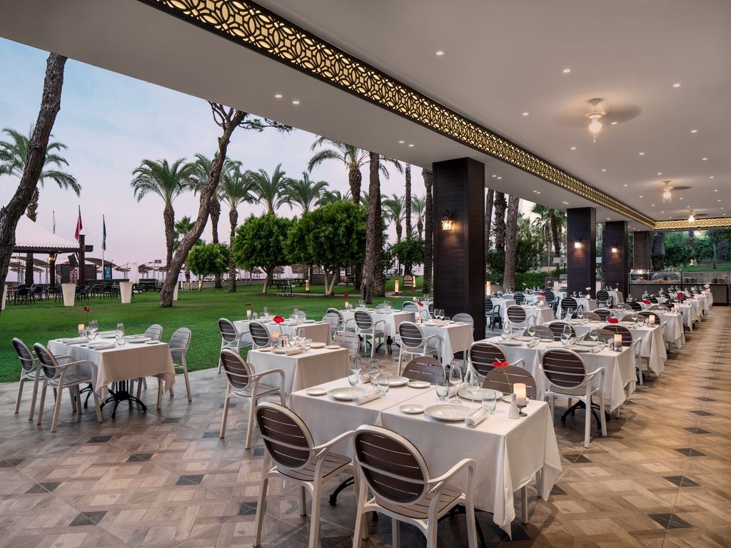 restaurants-coral-ala-carte