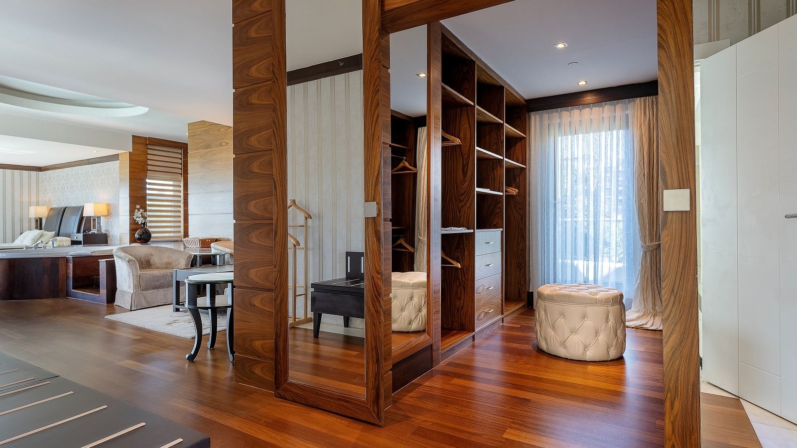 rooms-vip-villa