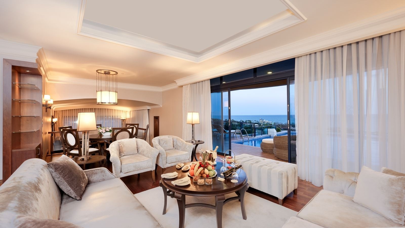 rooms-king-suite