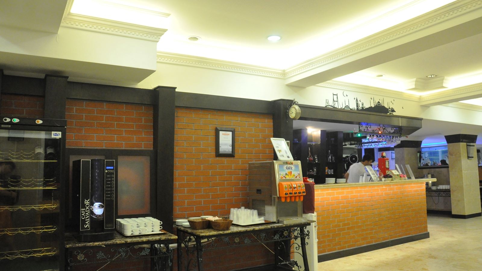 bars-lobby-bar
