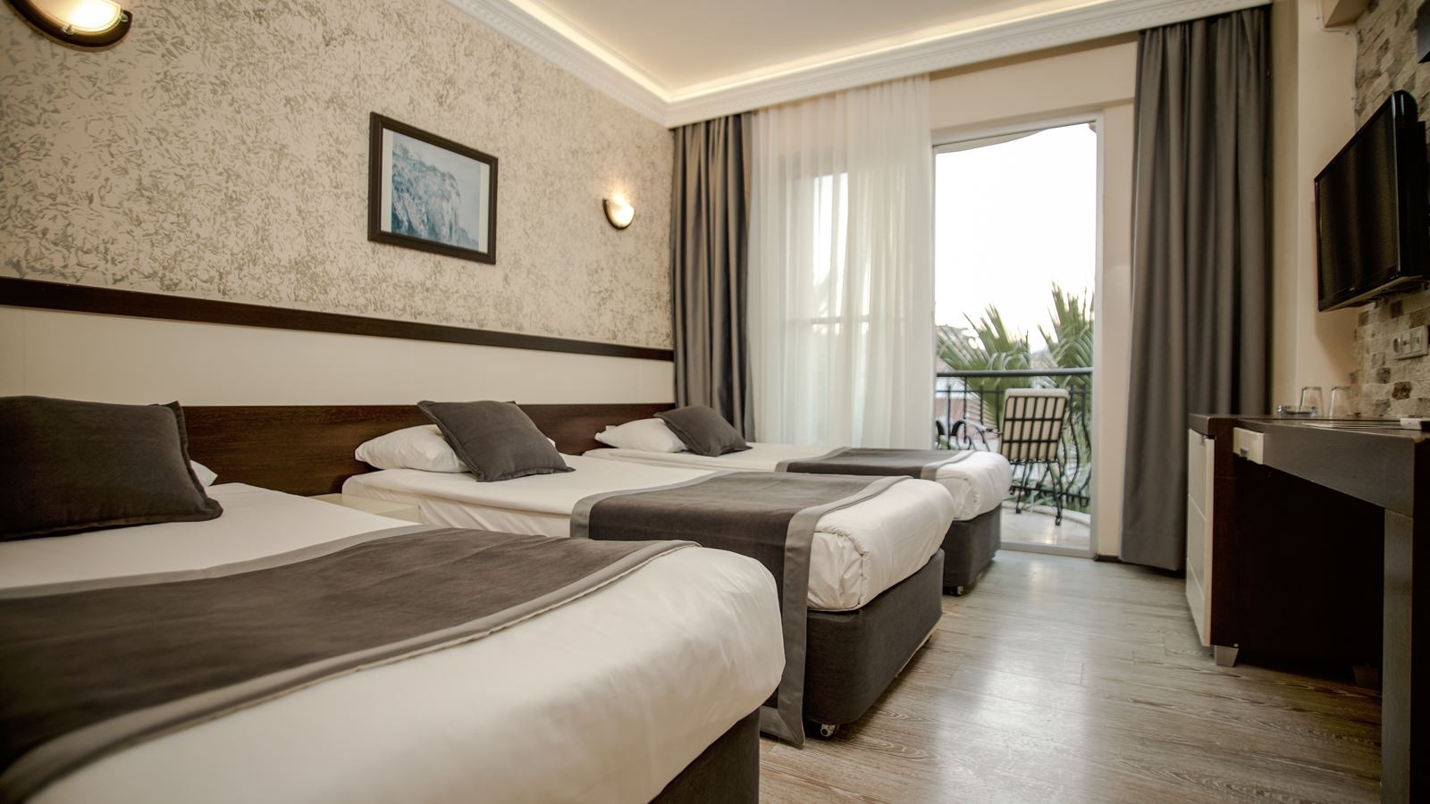 rooms-standard-room