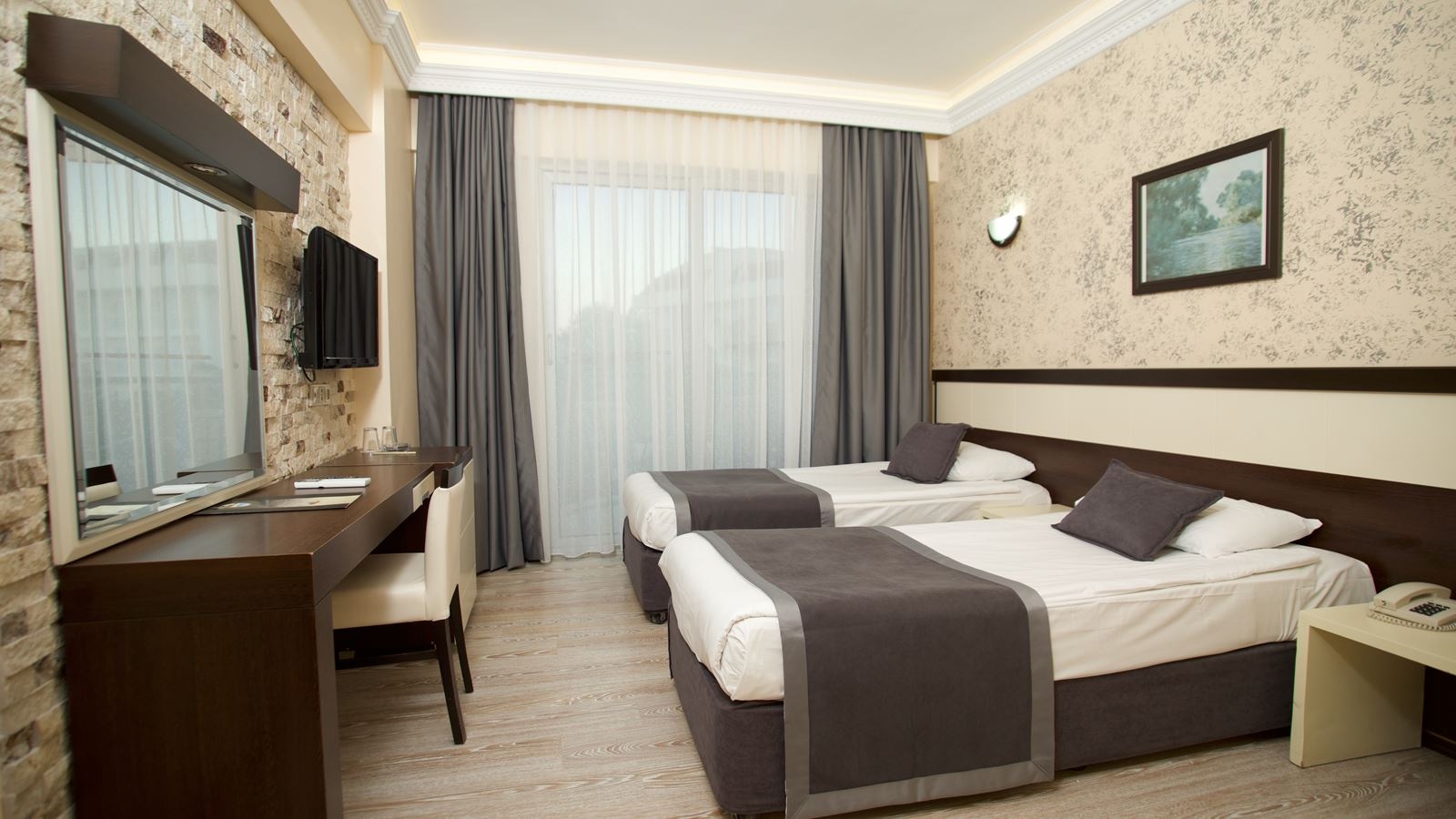 rooms-standard-room