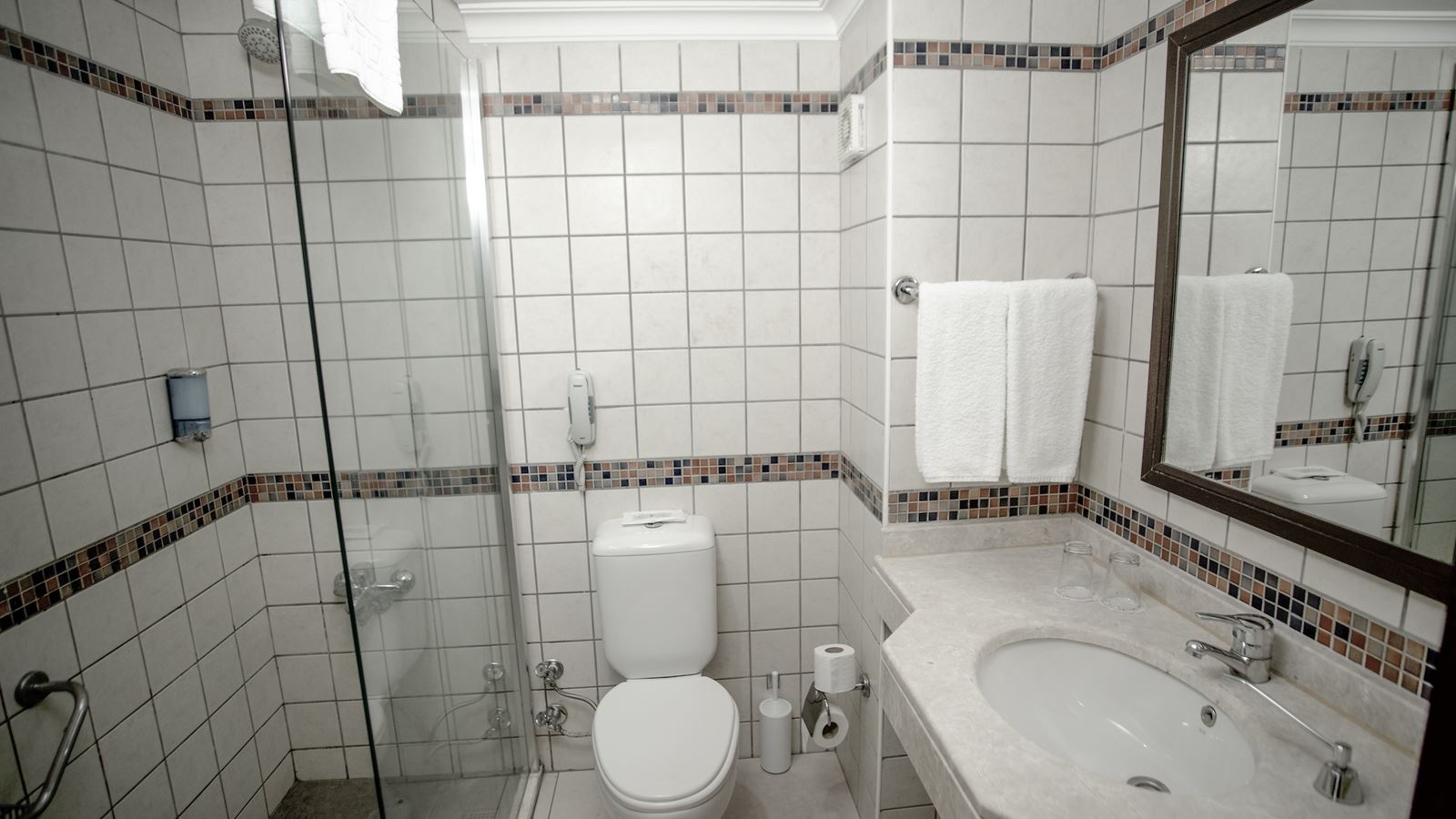 rooms-standard-room