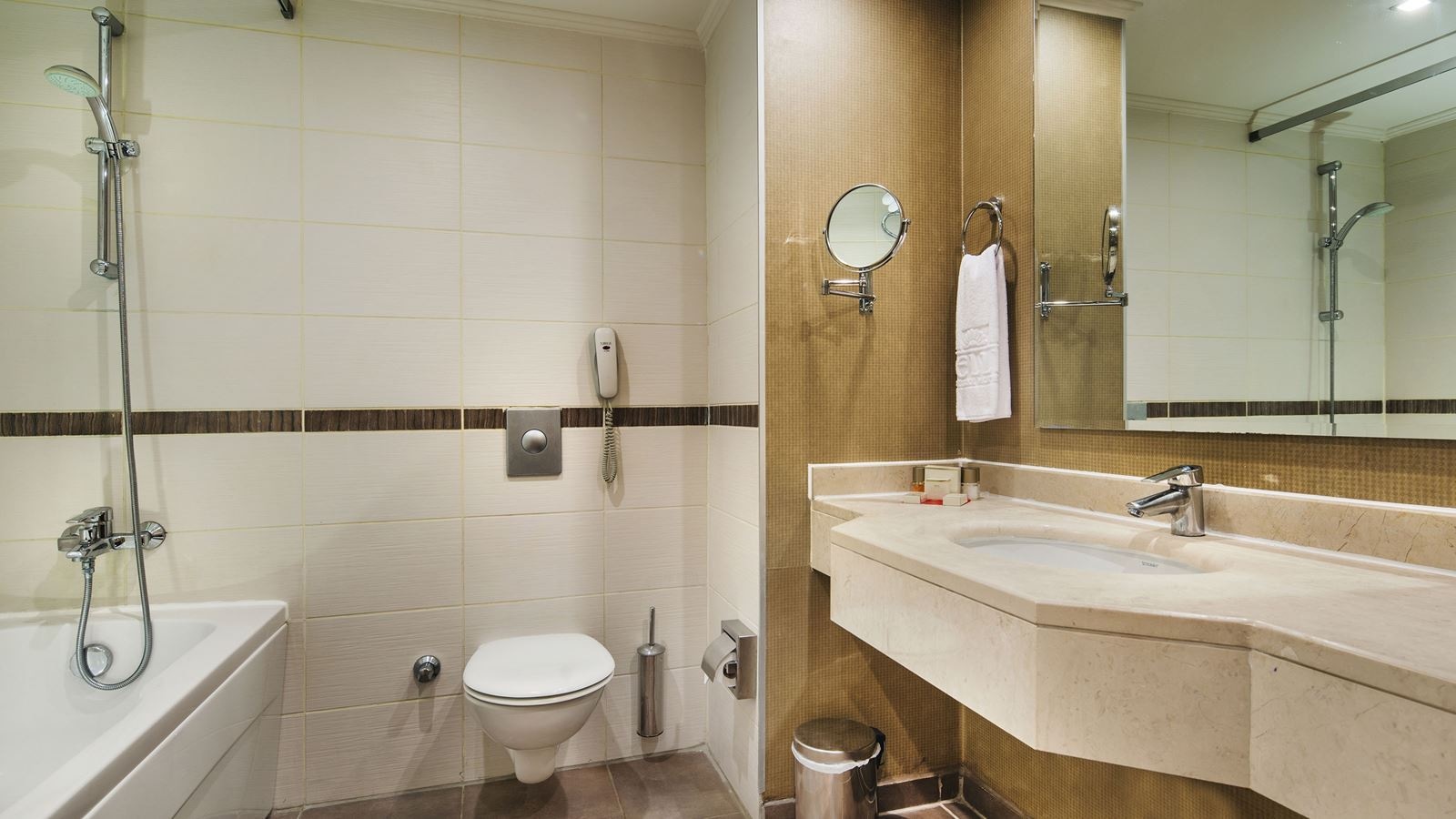 rooms-junior-suite