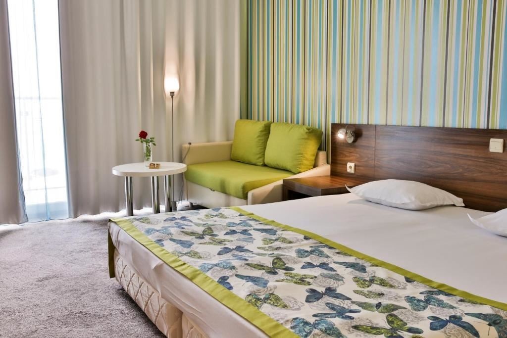 rooms-single-room