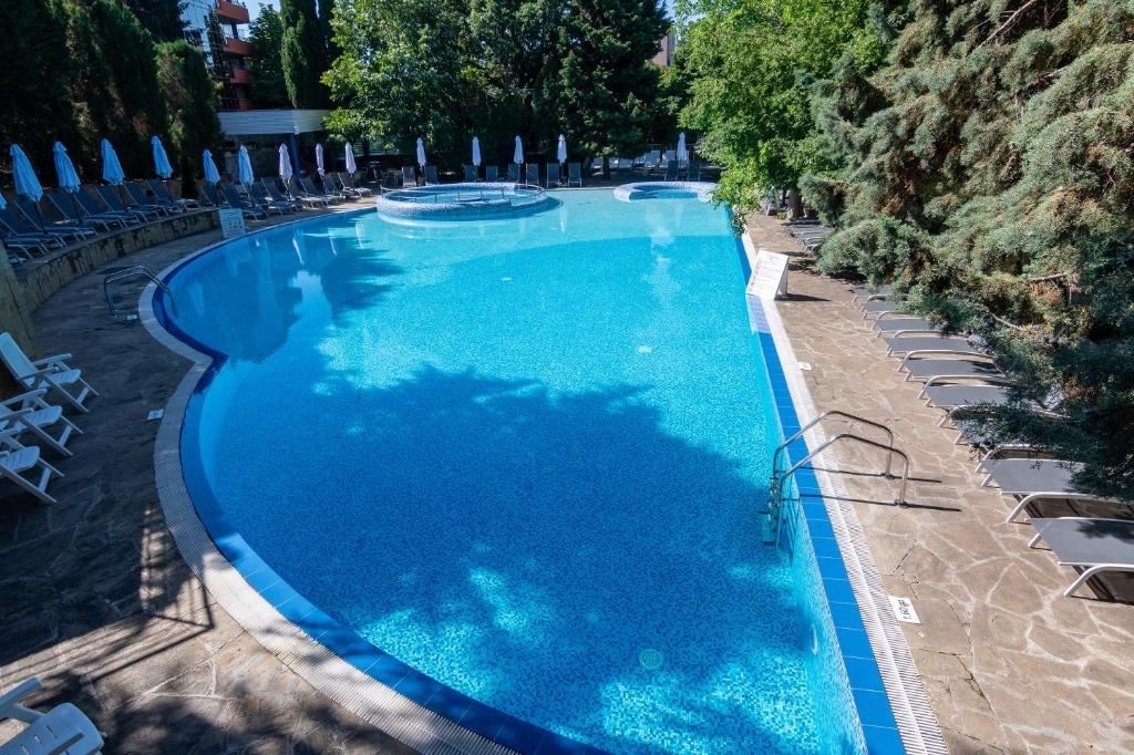 pools-pools