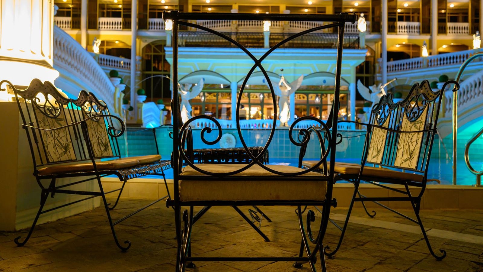 bars-pool-bar