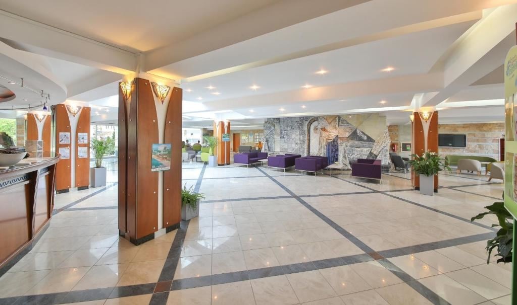 bars-lobby-bar