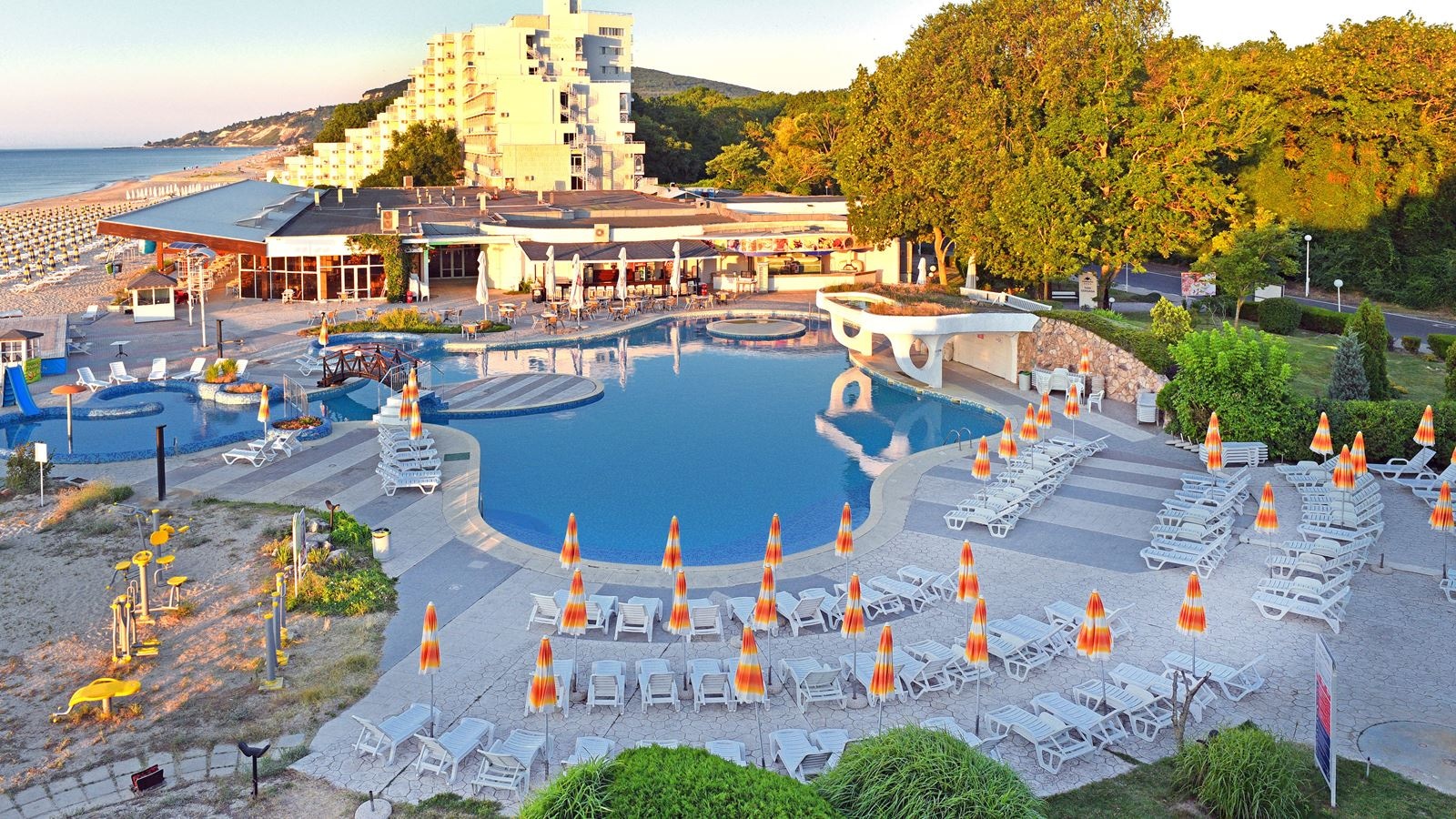 pools-pools