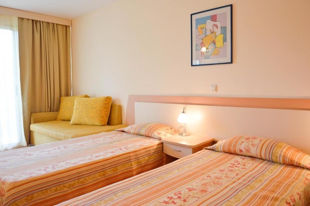 rooms-standard-room-economy
