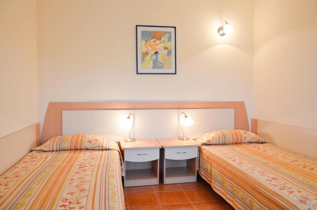 rooms-single-wchild-standard-room-balcony-or-terrace