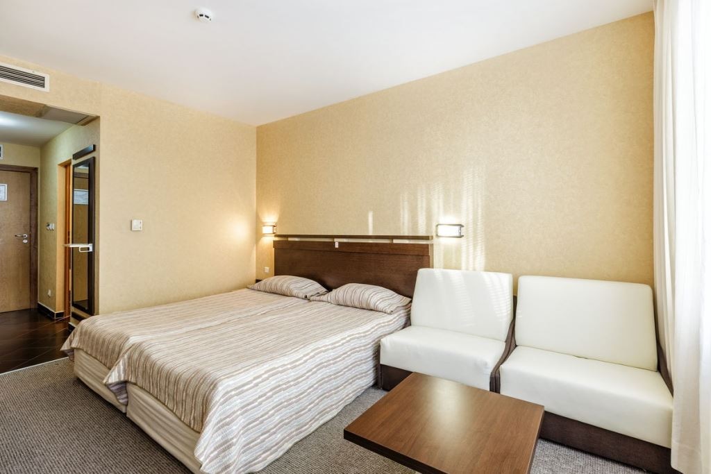 rooms-double-superior-room-in-annex-building