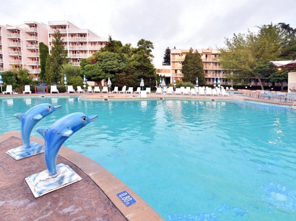 pools-pools