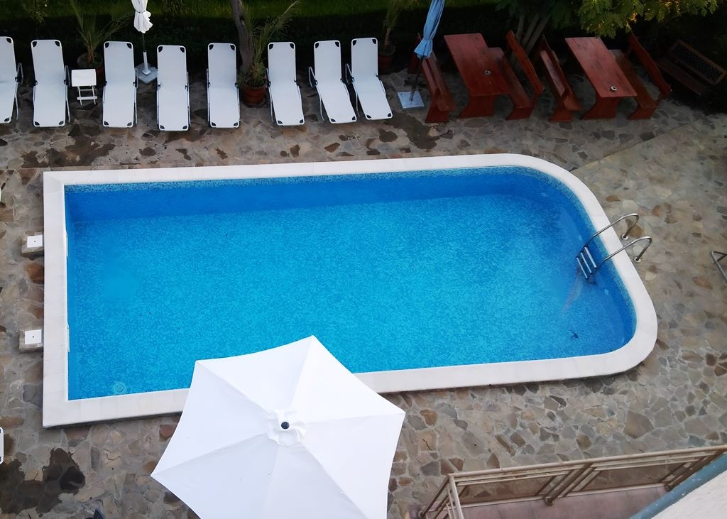 pools-pools