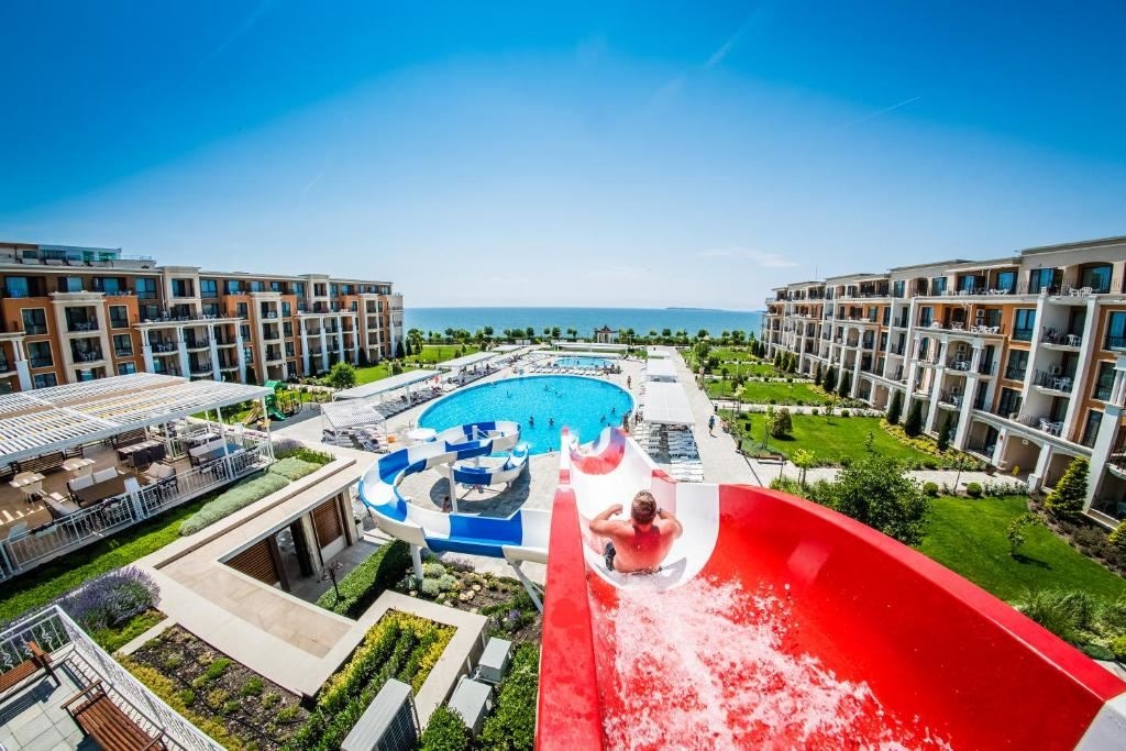 water-park-water-park