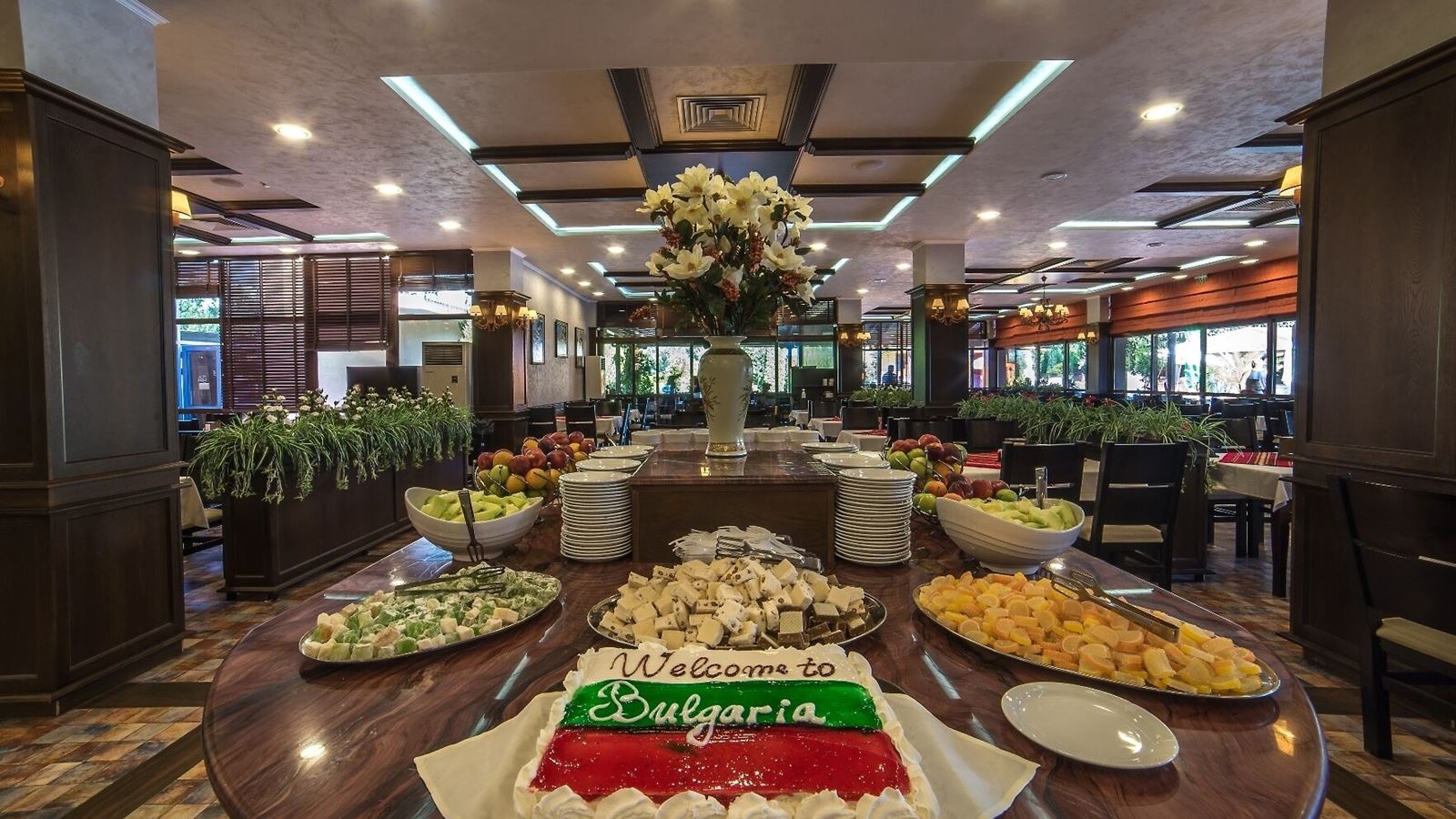 restaurants-restaurants