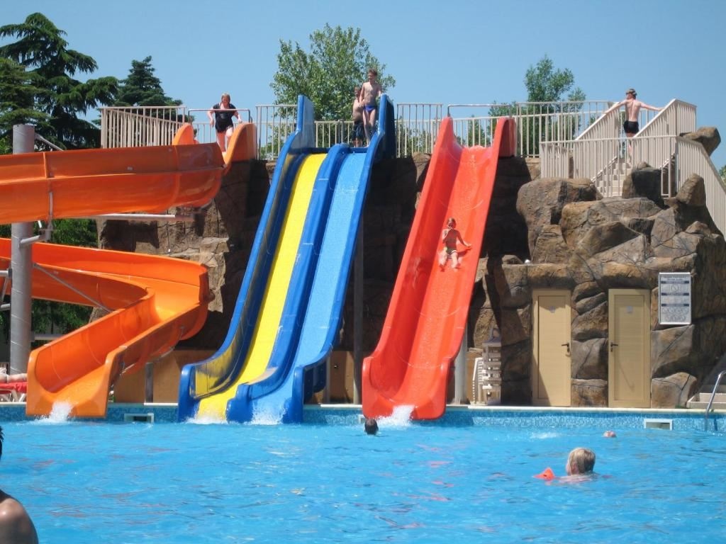 water-park-water-park