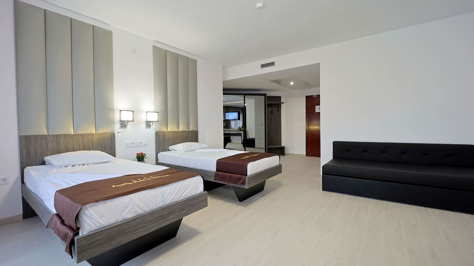 rooms-family-suite
