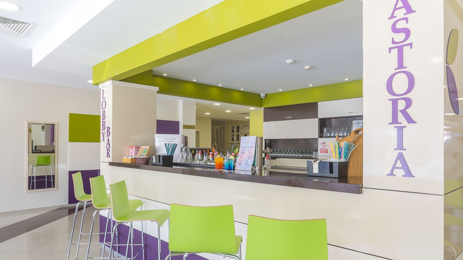 bars-lobby-bar