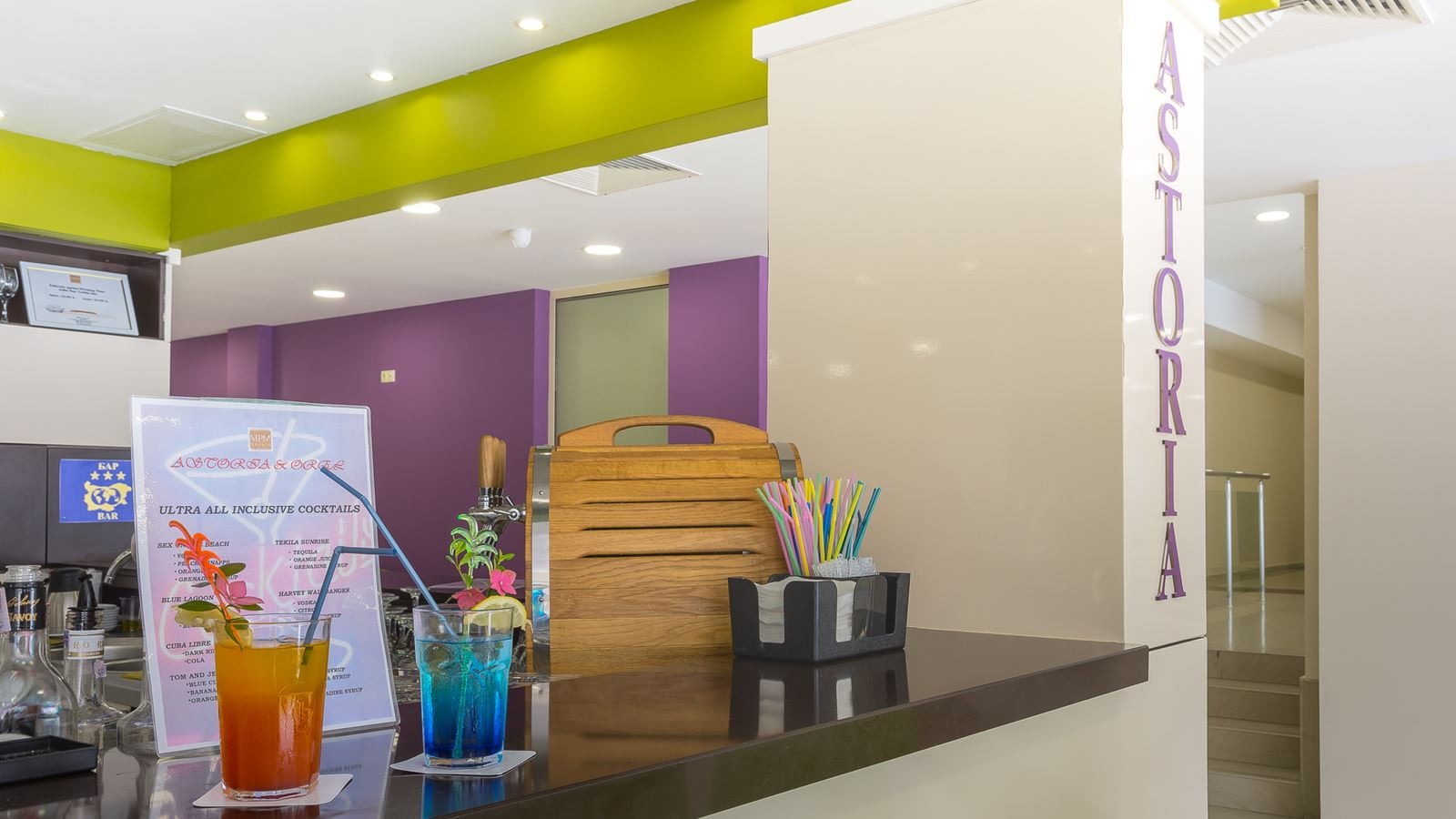 bars-lobby-bar