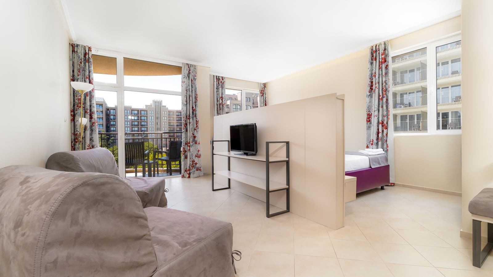rooms-suite-room
