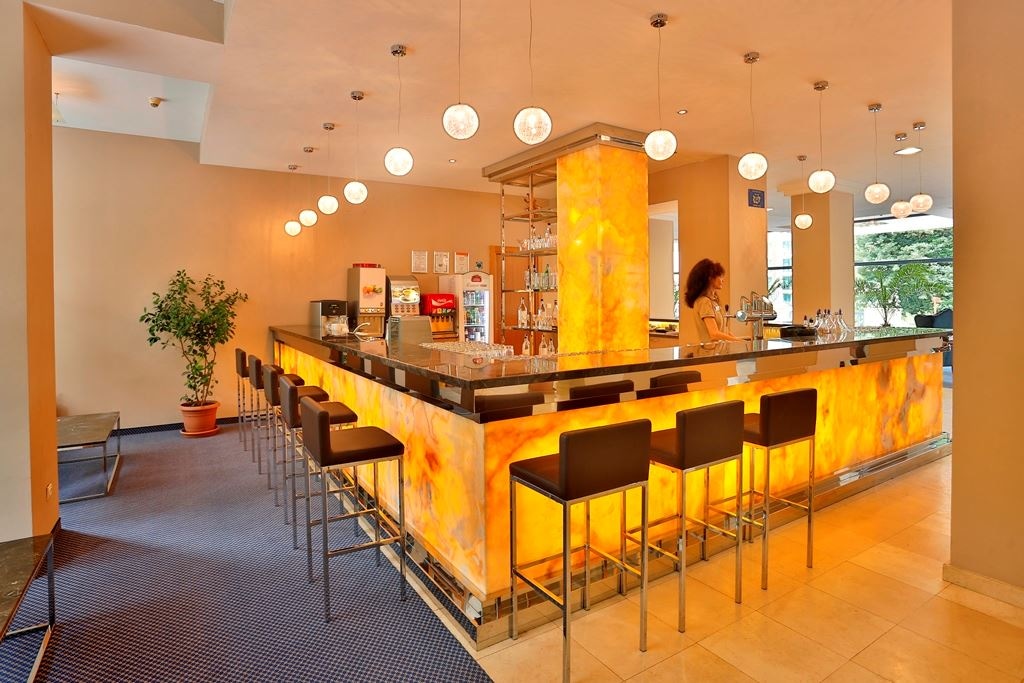 bars-lobby-bar
