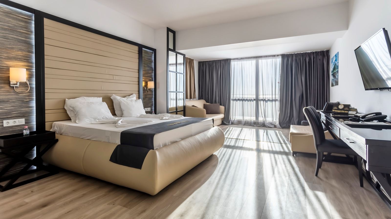 rooms-premium-room