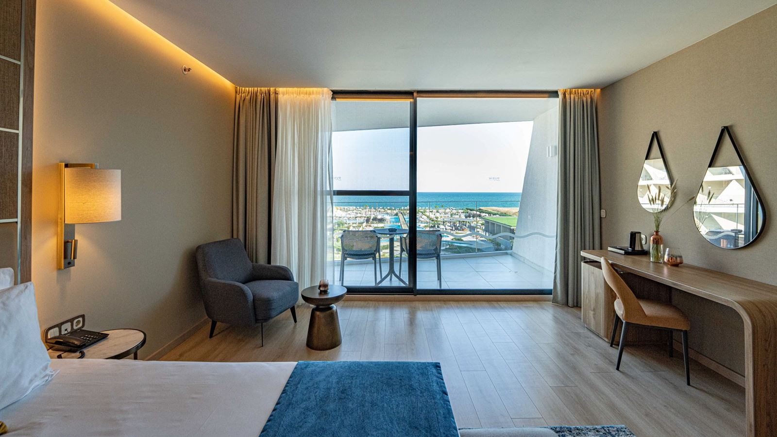 rooms-double-premium-room-seaview-balcony-or-terrace