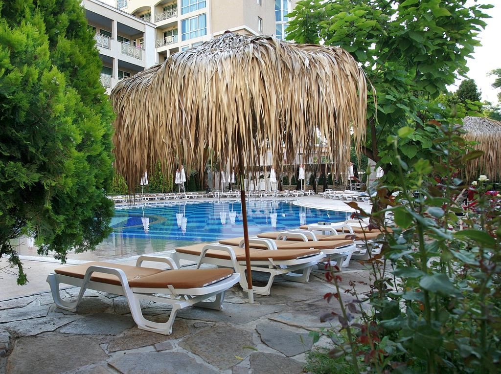 pools-pools