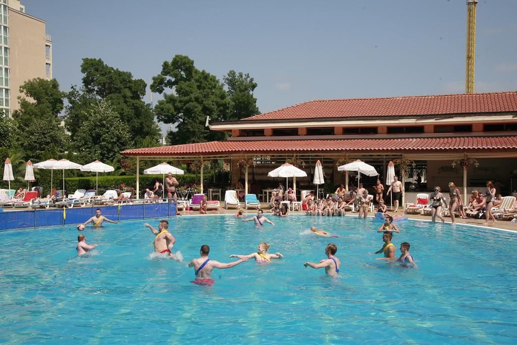 pools-pools
