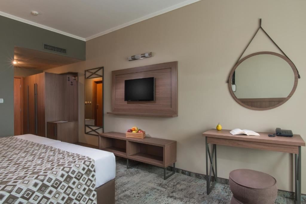 rooms-twin-deluxe-room-balcony-or-terrace