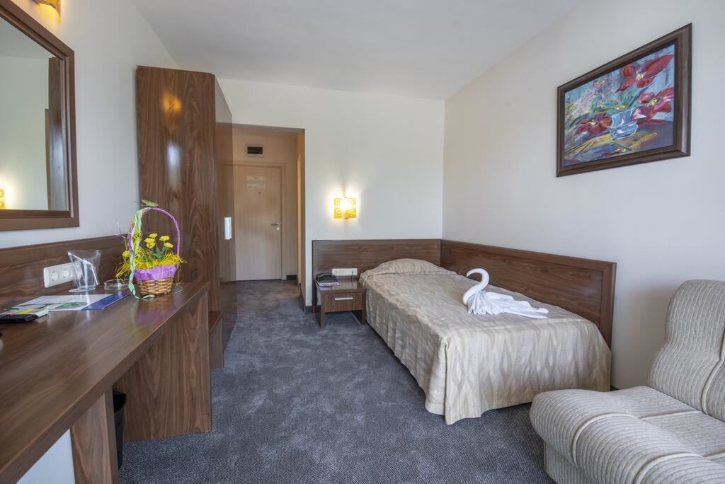 rooms-single-room
