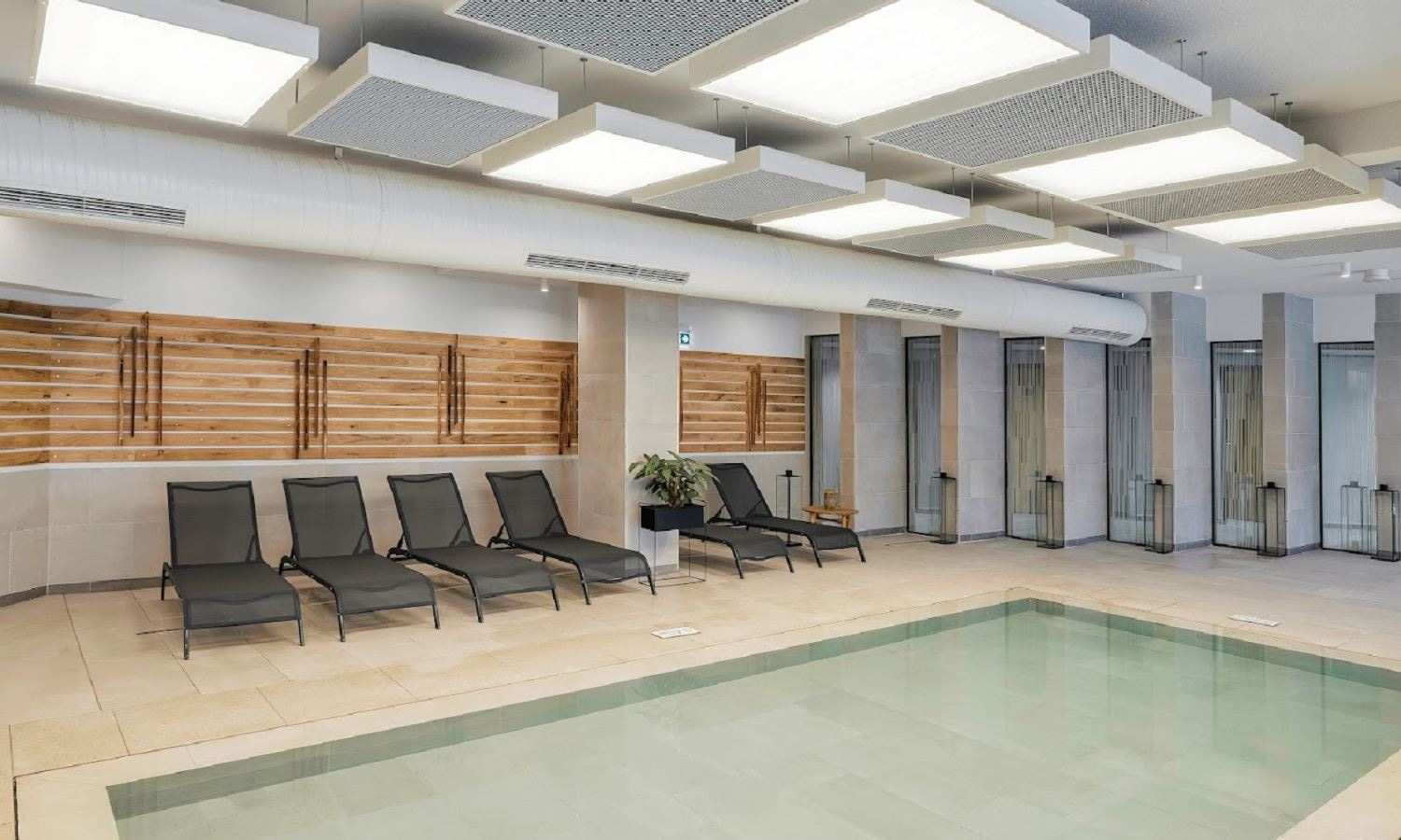pools-indoor-pool