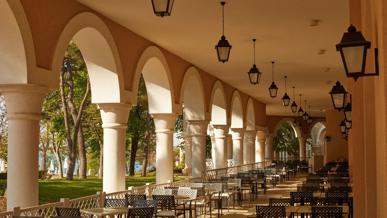 restaurants-seaside-grill