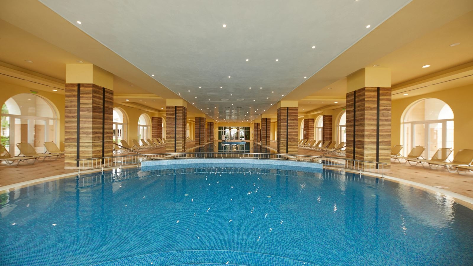 pools-indoor-pool