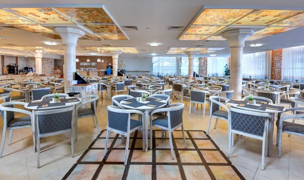 restaurants-restaurants