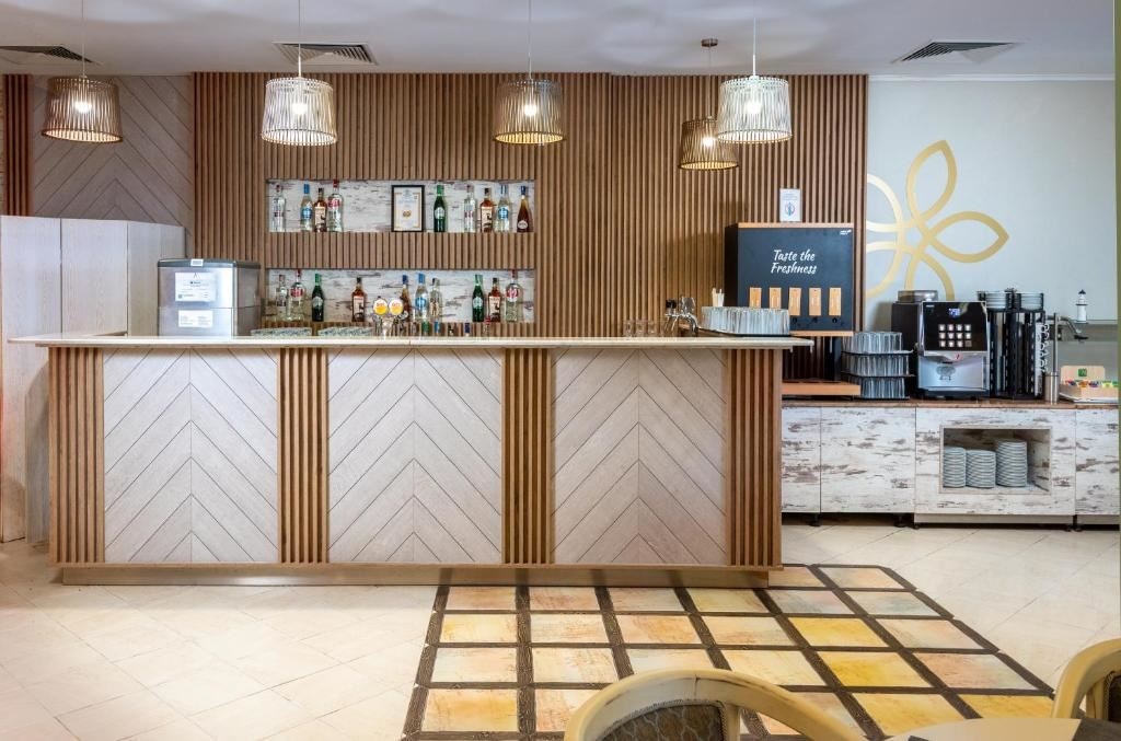bars-lobby-bar