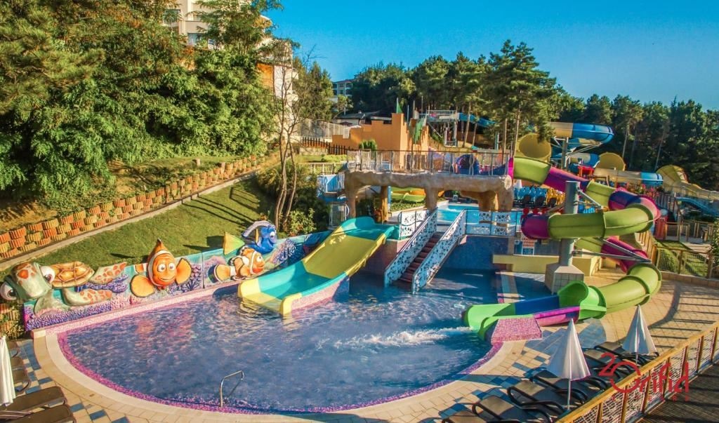 water-park-water-park