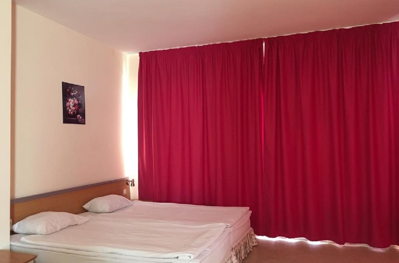 rooms-standard-room