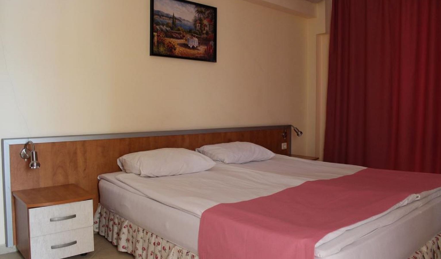 rooms-standard-room
