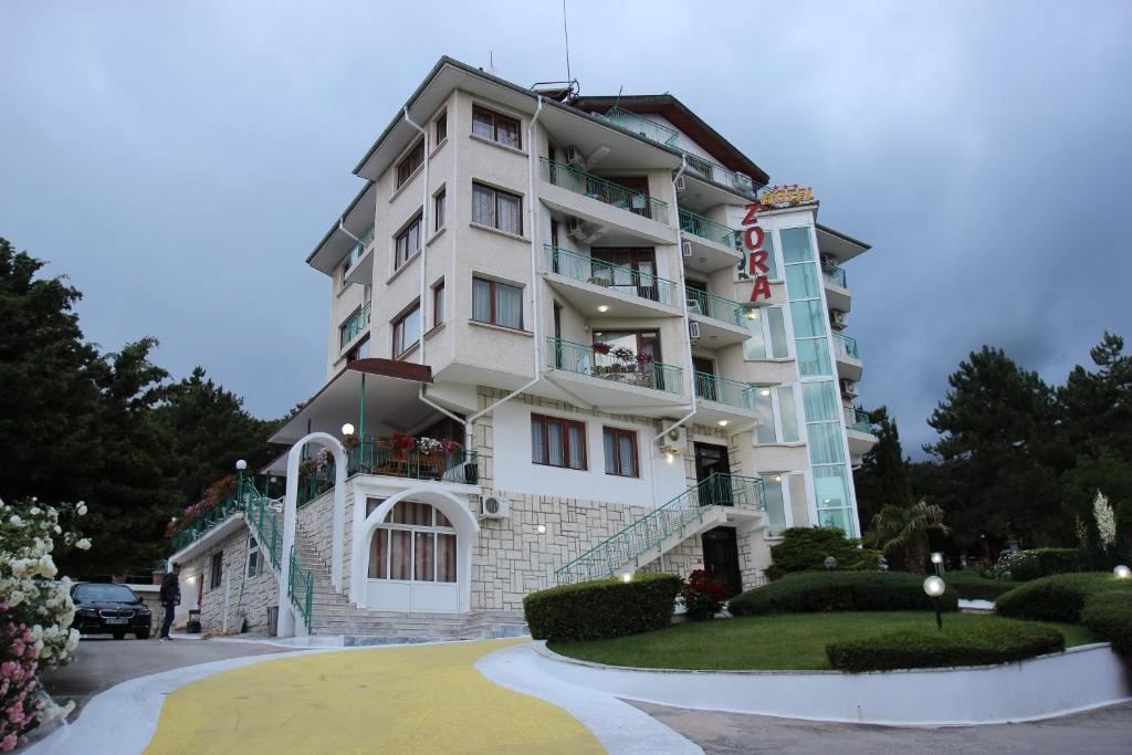 general-main-building