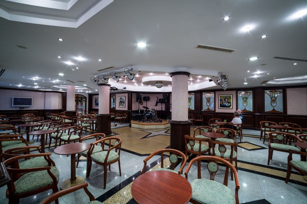 bars-pool-bar