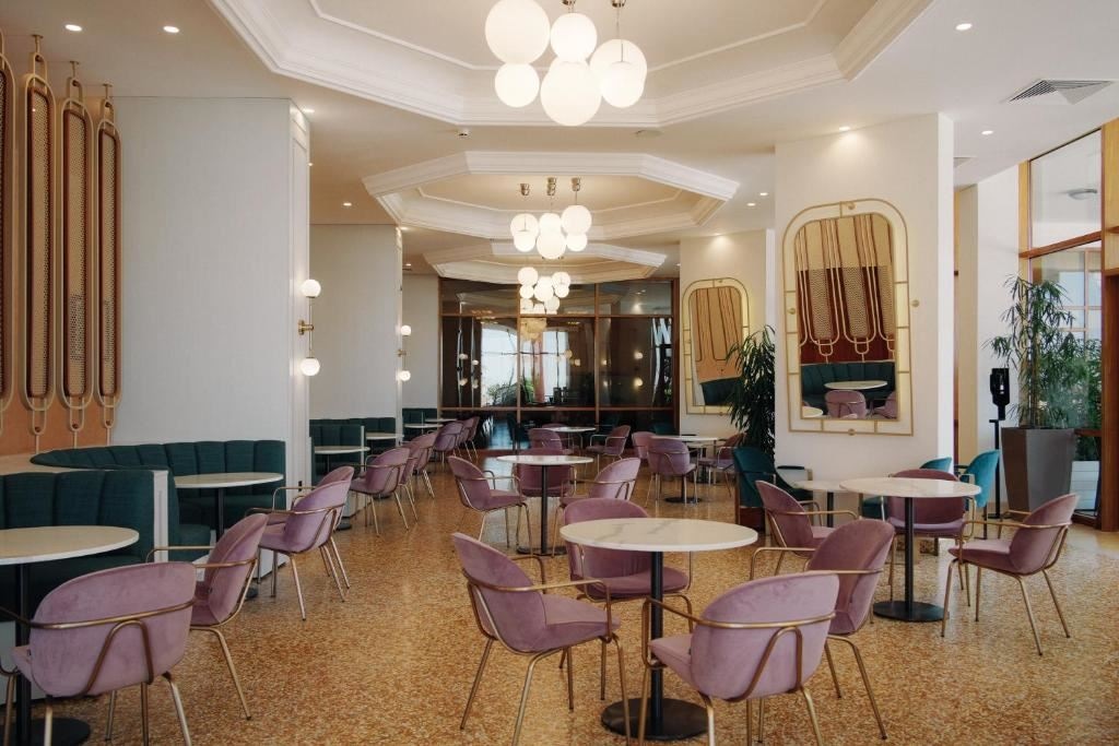 bars-lobby-bar